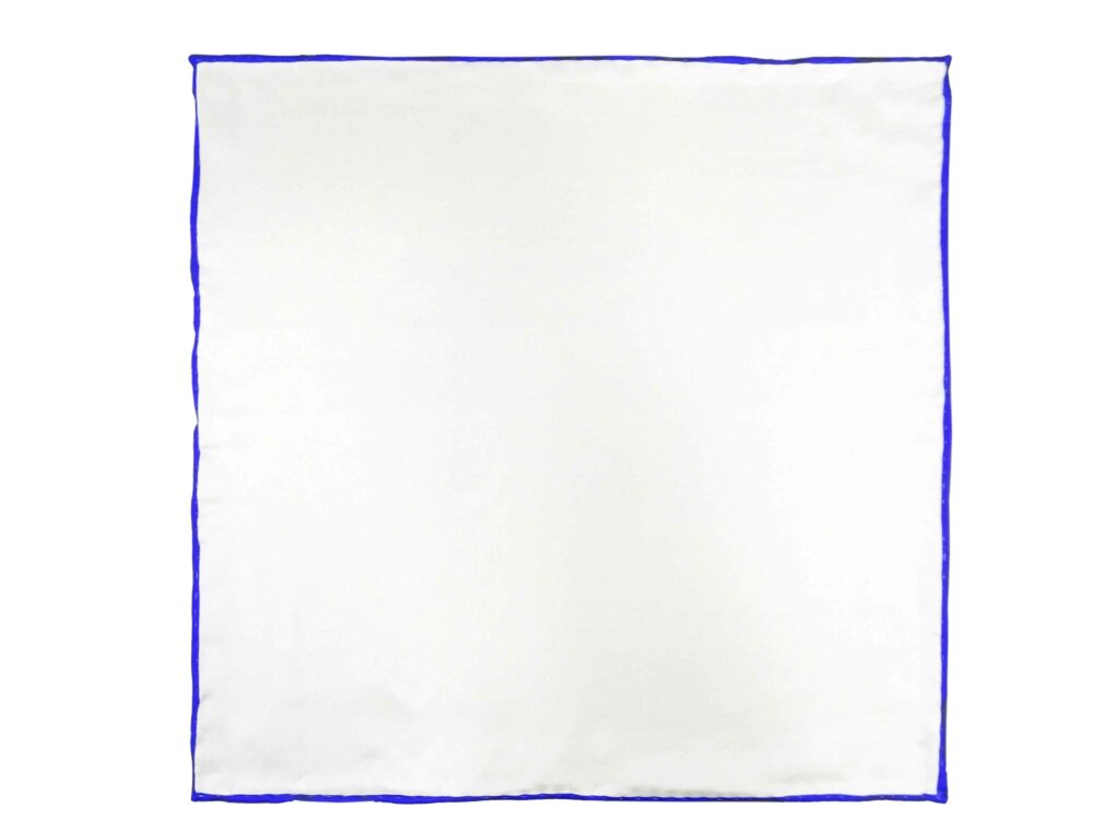 Einstecktuch_Seide_Weiss_handgerrolt_Royalblau_2_BR.jpg