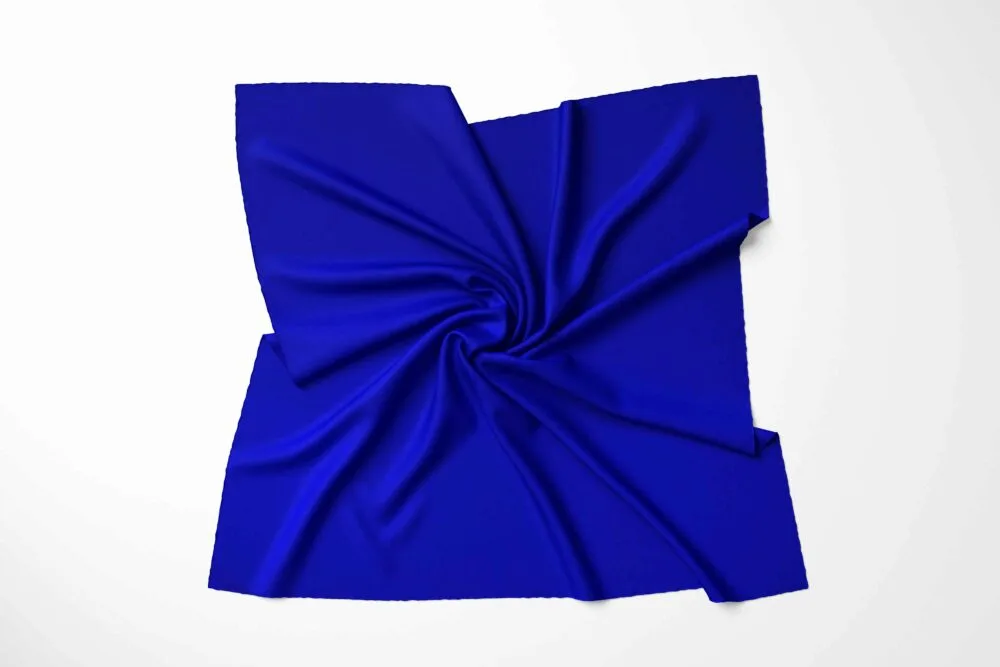 X000REWI5R_Foulard_55x55_soie_bleu_royal_2_BR.jpg