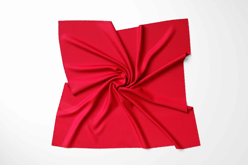 X000UYKN9H_Foulard_55x55_soie_rouge_2_BR.jpg