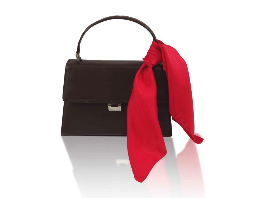 X000UYKN9H_Foulard_55x55_Soie_rouge_3_BR.jpg