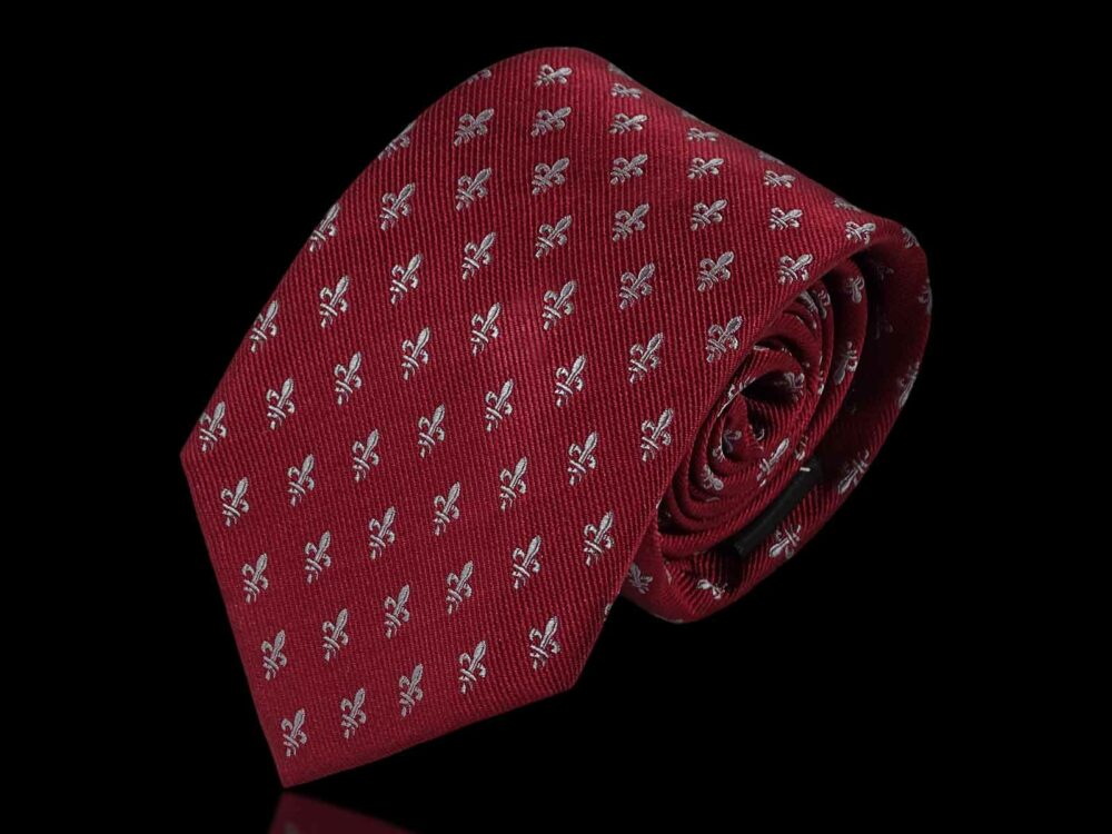 X001B3DZQJ_Tie_Fleur_de_Lis_Silk_burgundy_silver_5_BR.jpg