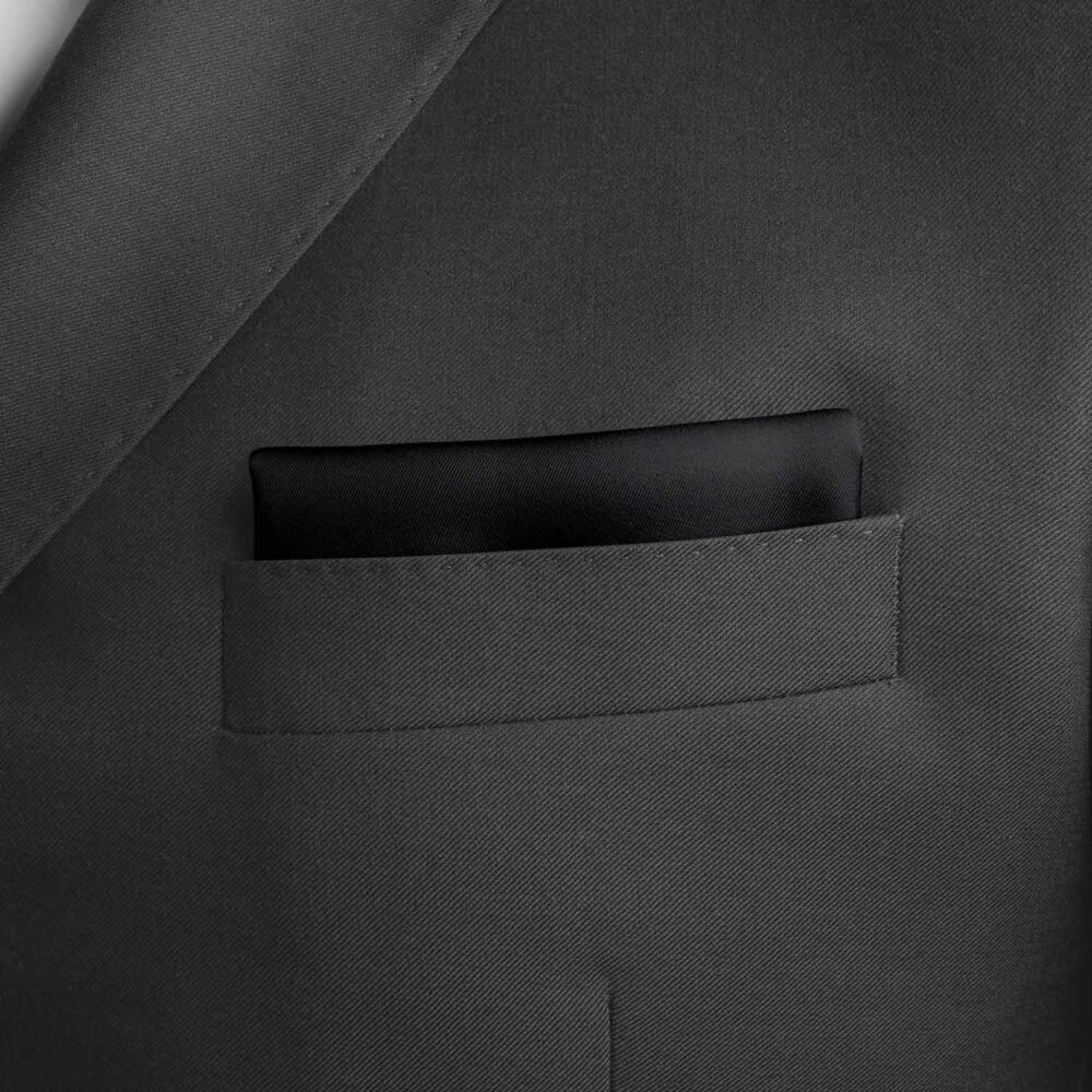 X001BZND3R_Tie_satin_Pocket_square_black_8_BR.jpg