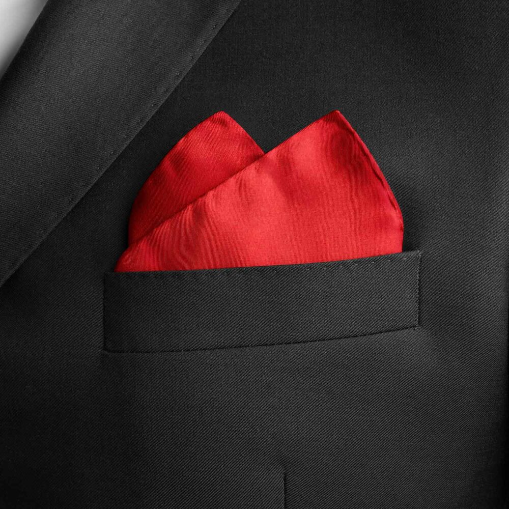 X001C01F7R_tie_satin_pocket_square_red_10_BR.jpg