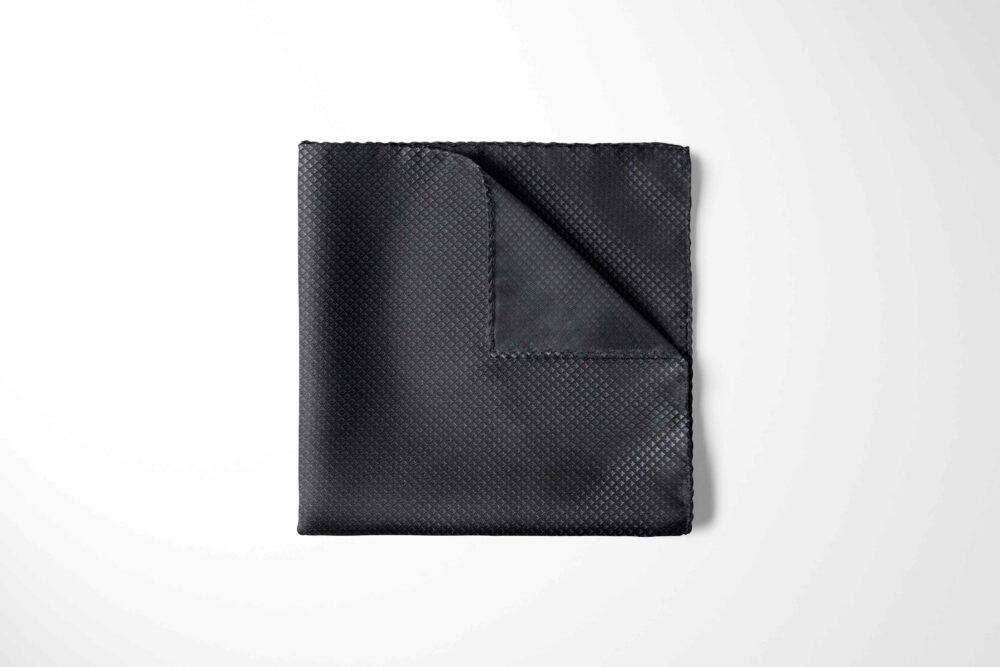 X001LN2FXN_Pocket_square_microfiber_checked_30x30_anthracite_5_BR.jpg