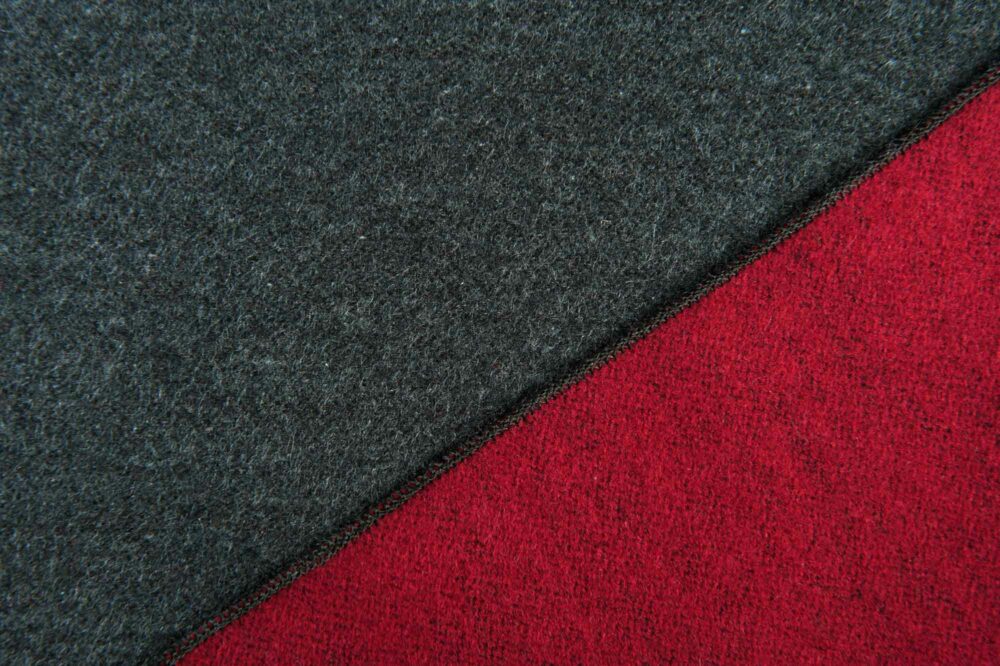 X000RHMZIT_Winterschal_Seide_30x180_Bicolor_D9_2021_3_BR.jpg